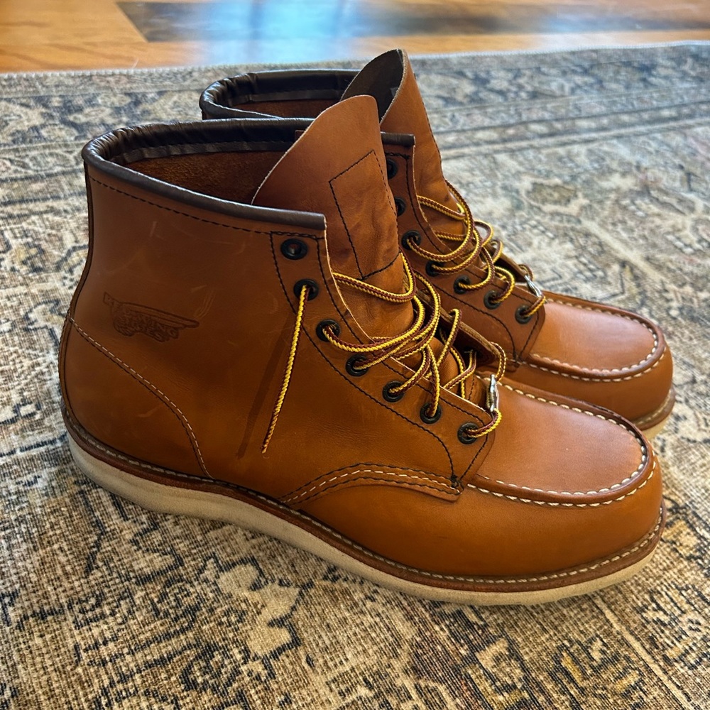 Red Wing Boots Heritage 875. Classic Moc Boot in Oro Legacy Leather. Size 11.5
